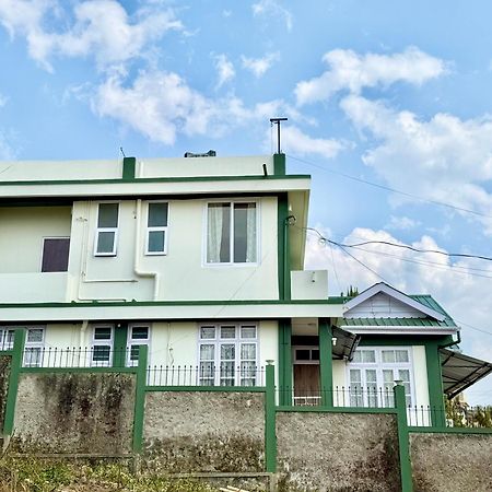 Yepplo Holiday Home - Complimentary Breakfast - 24 Hrs Caretaker & Power Backup 실롱 외부 사진