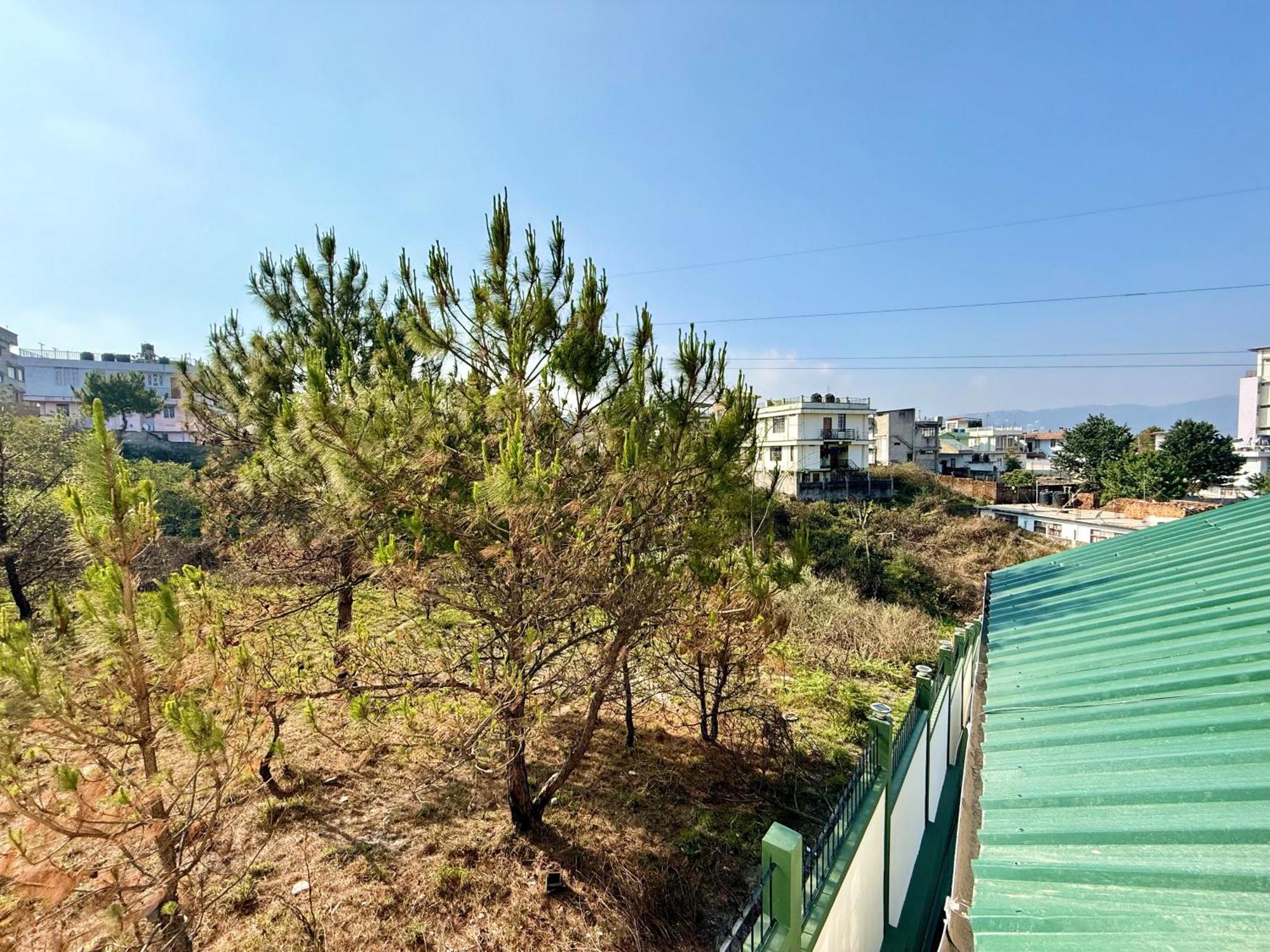Yepplo Holiday Home - Complimentary Breakfast - 24 Hrs Caretaker & Power Backup 실롱 외부 사진